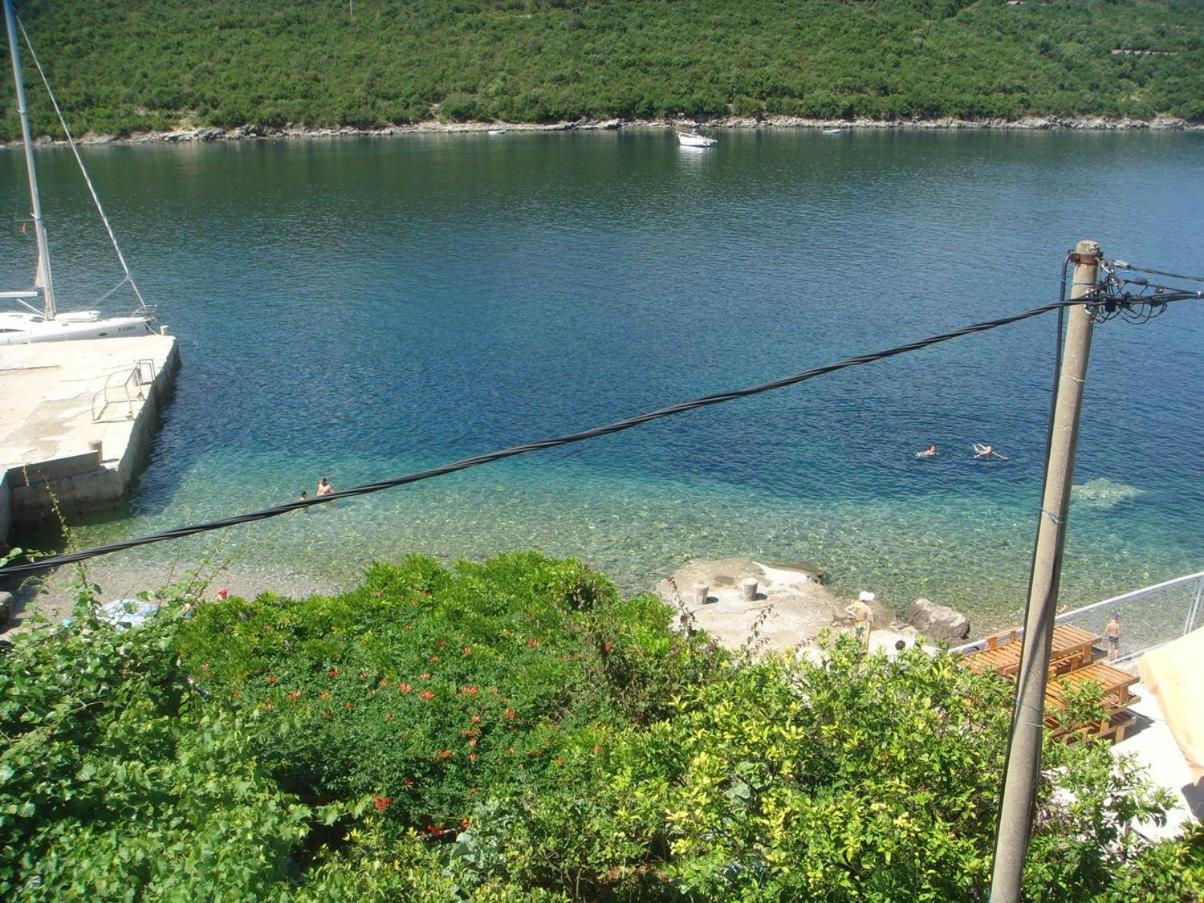 Apartments Grispolis Tivat Buitenkant foto