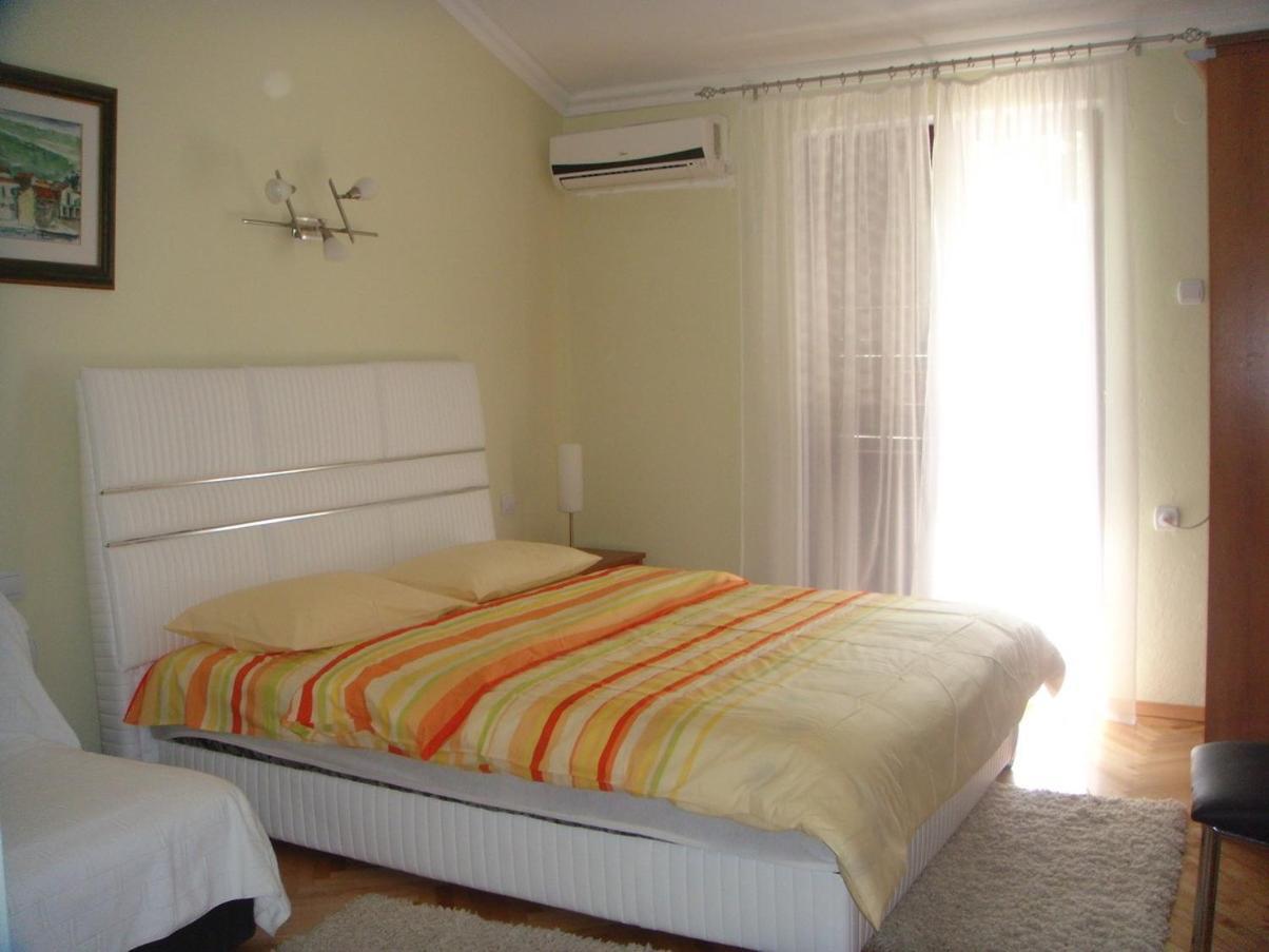 Apartments Grispolis Tivat Buitenkant foto