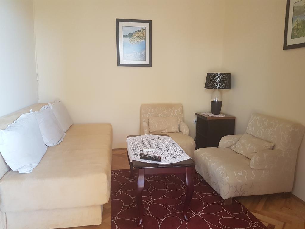 Apartments Grispolis Tivat Buitenkant foto