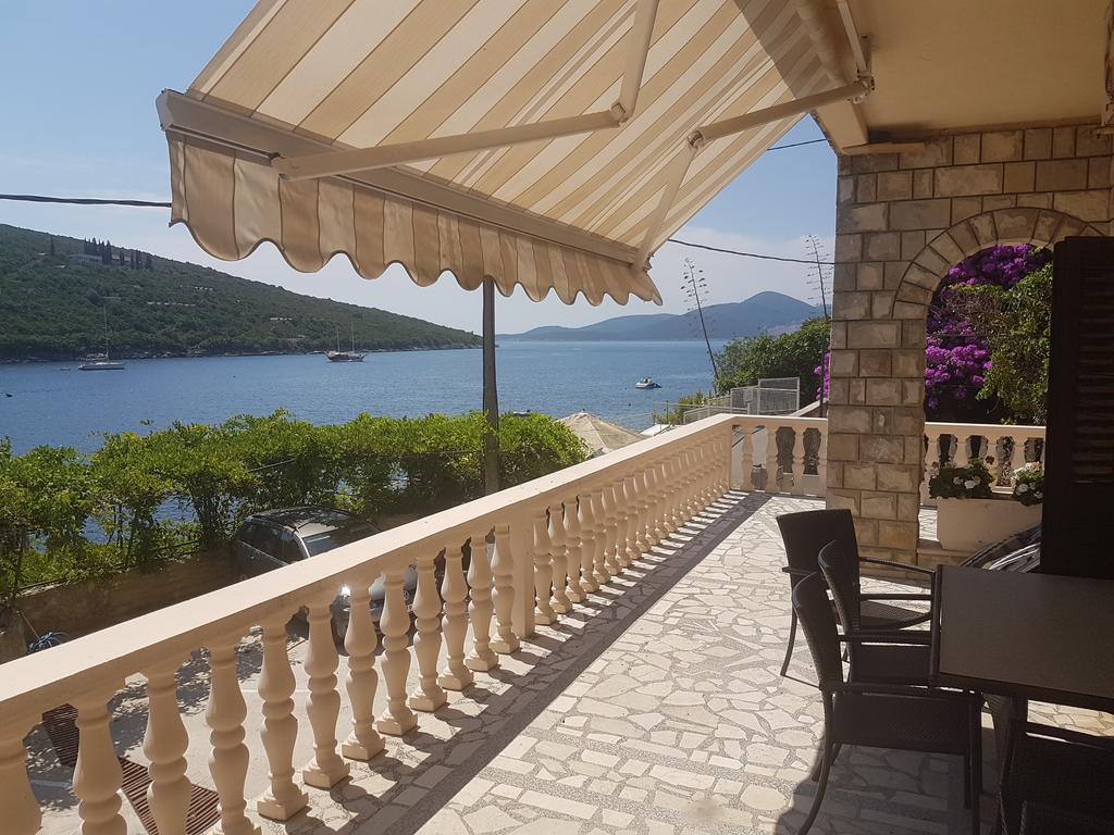 Apartments Grispolis Tivat Buitenkant foto